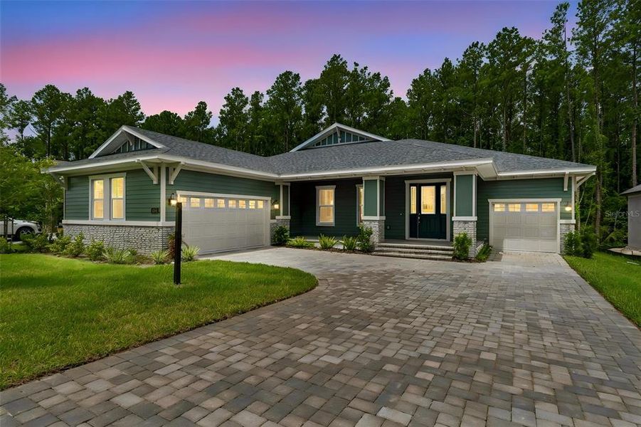 Front exterior of a new home in Southern Hills Plantation, Brooksville, FL, highlighting curb appeal (Image 27). Front exterior of a new home in Southern Hills Plantation, Brooksville, FL, highlighting curb appeal (Image 27).