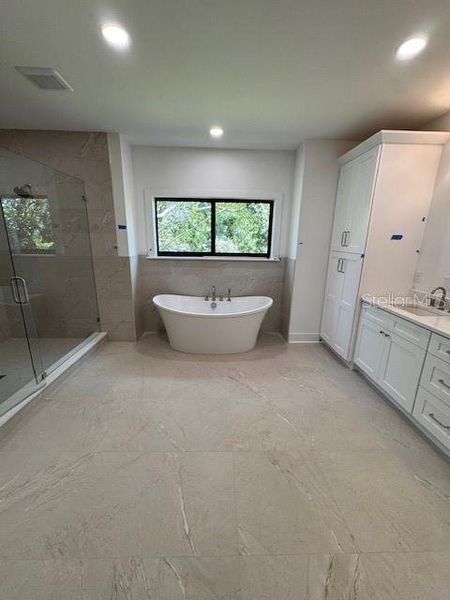 Image 19 of a home in . Image 19 of a home in .