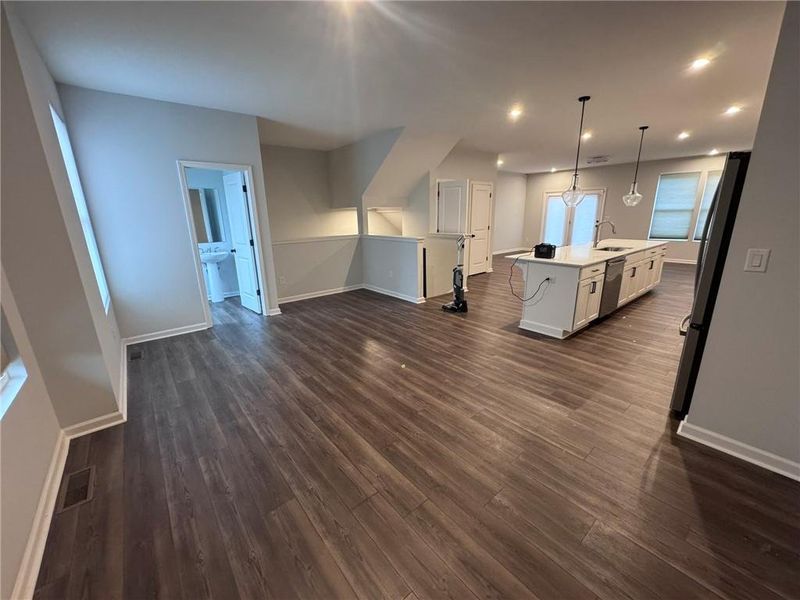 Spacious, unfurnished interior of a new home in , Atlanta (Image 43).