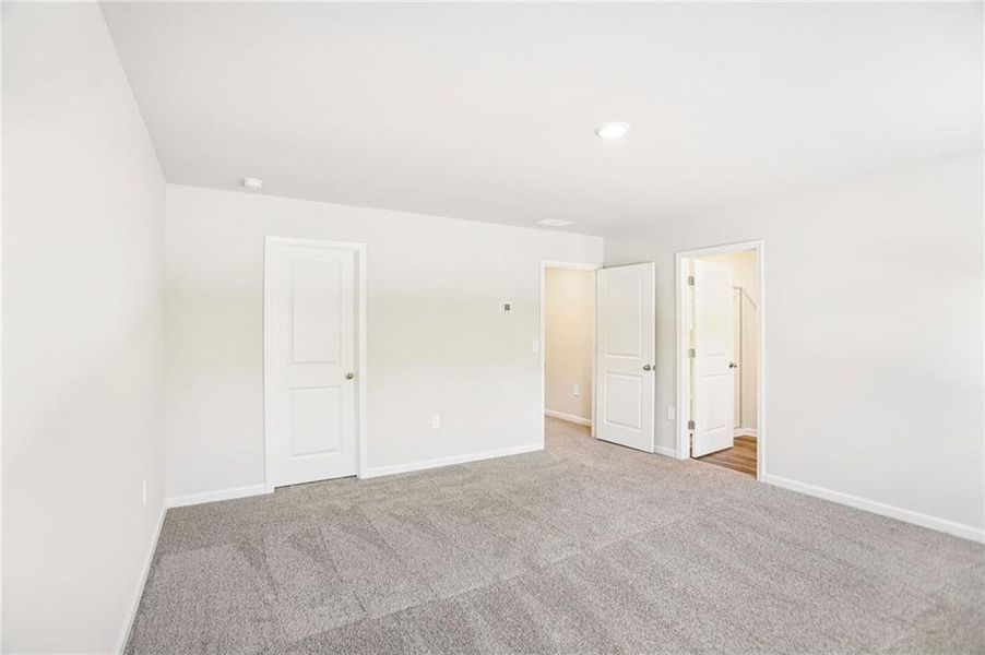 Spacious, unfurnished interior of a new home in Avalon - Vista Series, Conyers (Image 35).