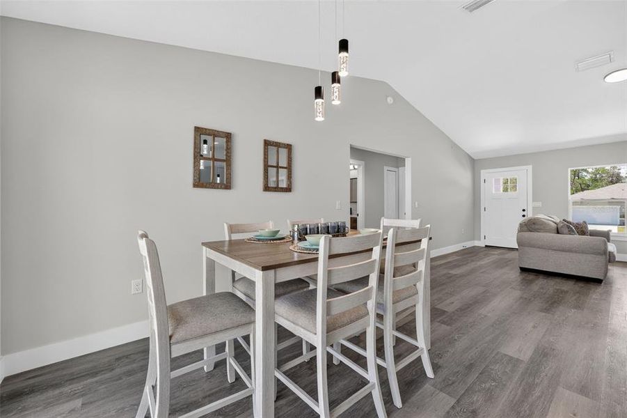 Furnished interior view inside a new home in , Dunnellon (Image 29).