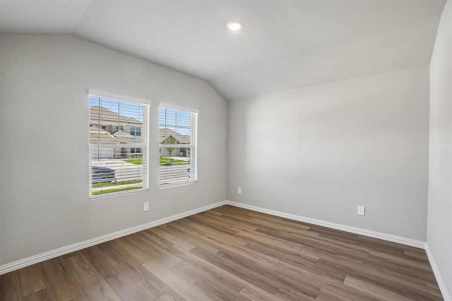 Spacious, unfurnished interior of a new home in Stella Hills, Denton (Image 25).