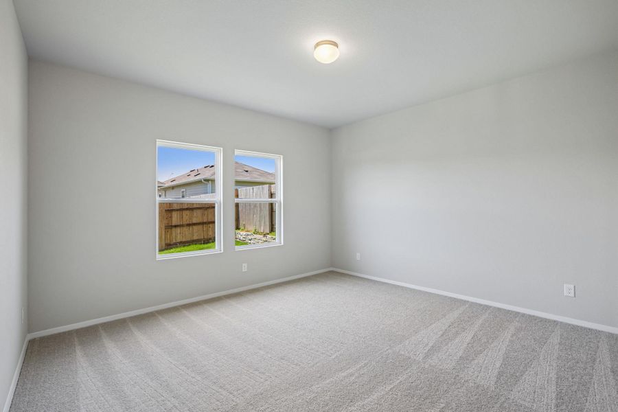 Spacious, unfurnished interior of a new home in Edgebrooke, Pflugerville (Image 31).