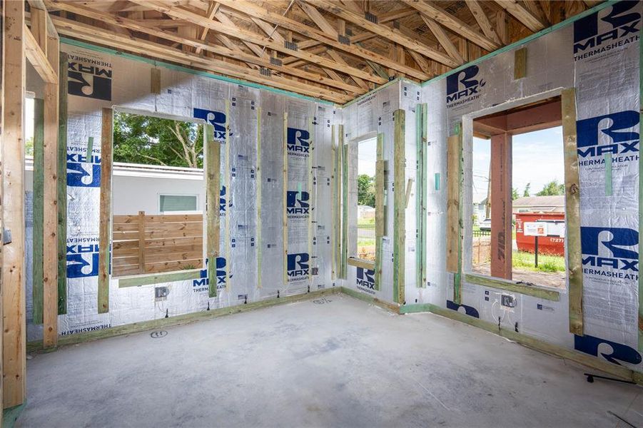 Image 34 of a home in .