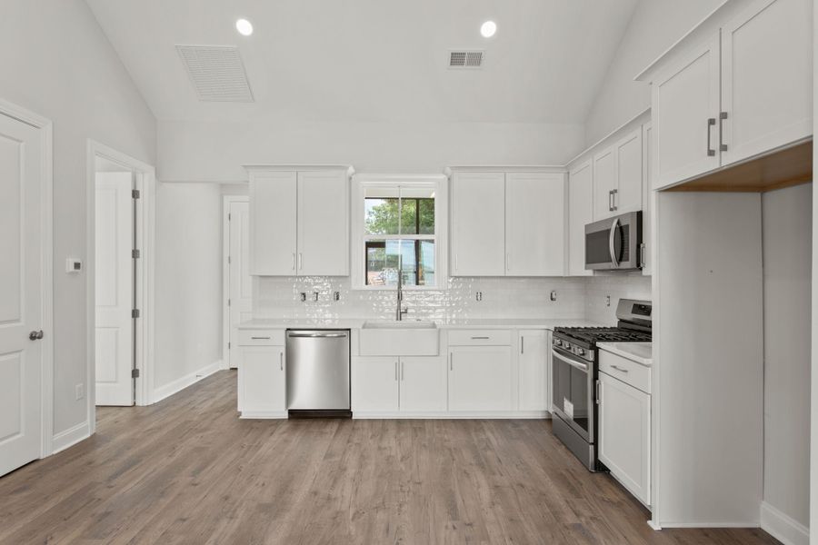 2br New Home in Greenwood, SC. - Slide 2 2br New Home in Greenwood, SC. - Slide 2