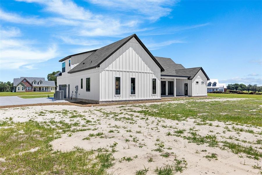 Exterior details and patio area of a home in , Lake City (Image 31).