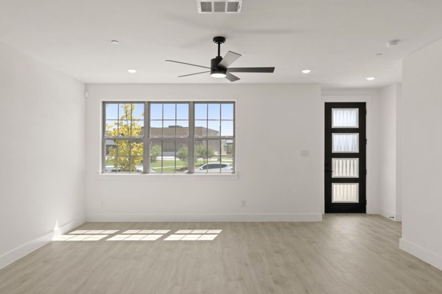Spacious, unfurnished interior of a new home in Mosaic, Prosper (Image 18). Spacious, unfurnished interior of a new home in Mosaic, Prosper (Image 18).