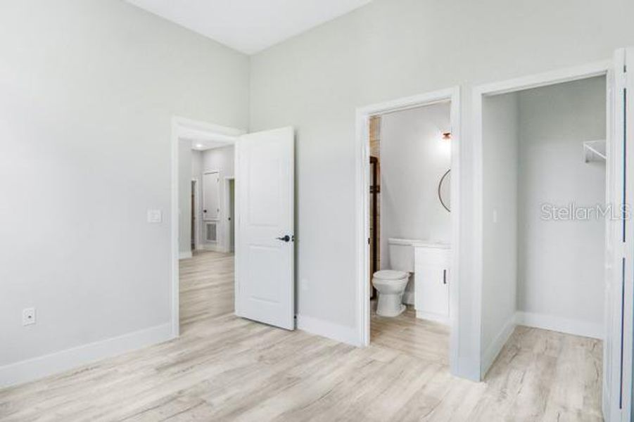 Image 32 of a home in . Image 32 of a home in .