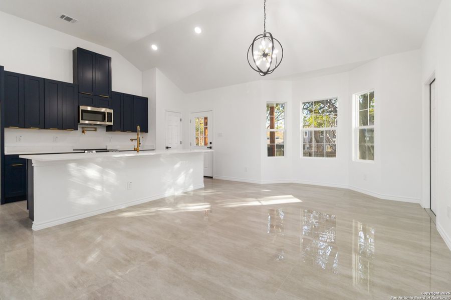 Image 38 of a home in .