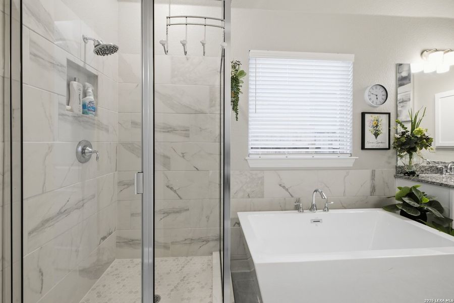 Furnished interior view inside a new home in Ventana, Bulverde (Image 37).