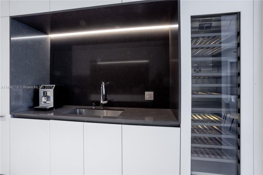 Close-up of interior finishes inside a home in Aston Martin Residences, Miami (Image 17). Close-up of interior finishes inside a home in Aston Martin Residences, Miami (Image 17).