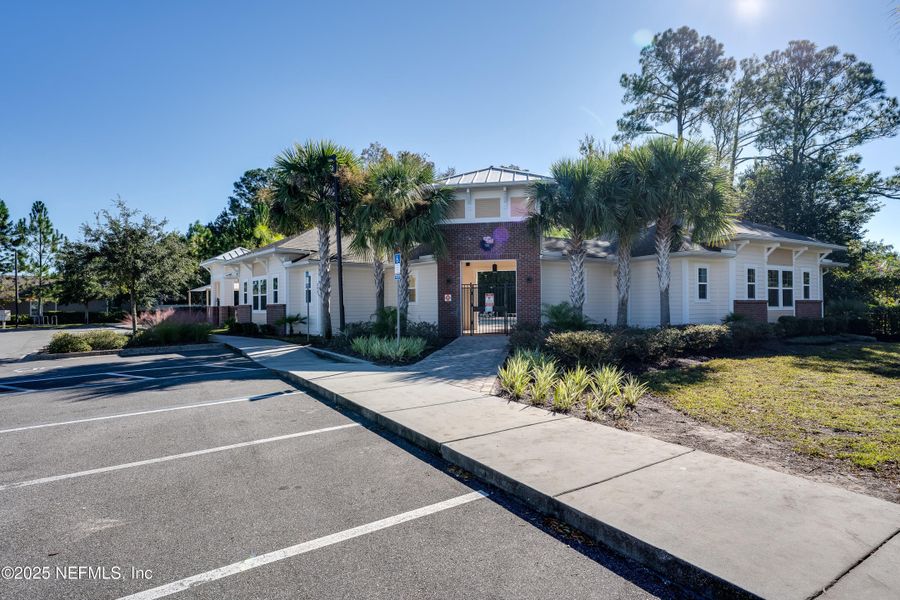 Community amenities in , Jacksonville (Image 37).