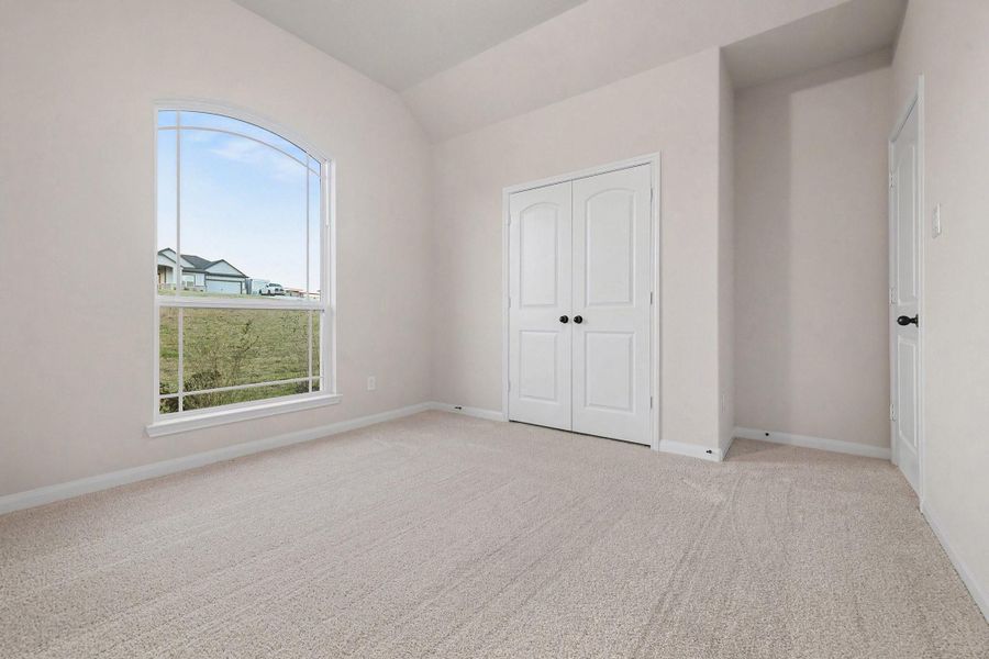 Spacious, unfurnished interior of a new home in Rose Hill Estates, Willis (Image 35).