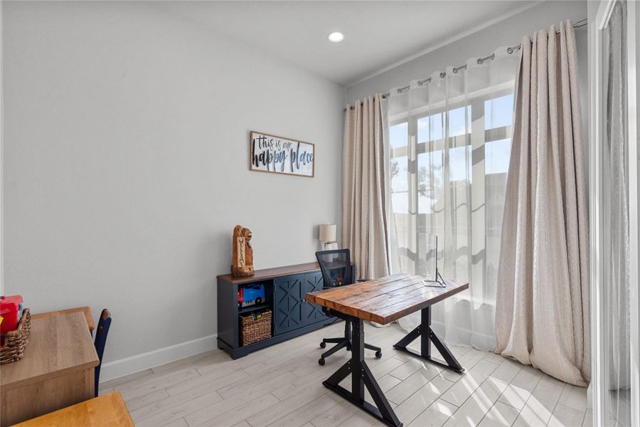 Furnished interior view inside a new home in Riceland, Mont Belvieu (Image 27).
