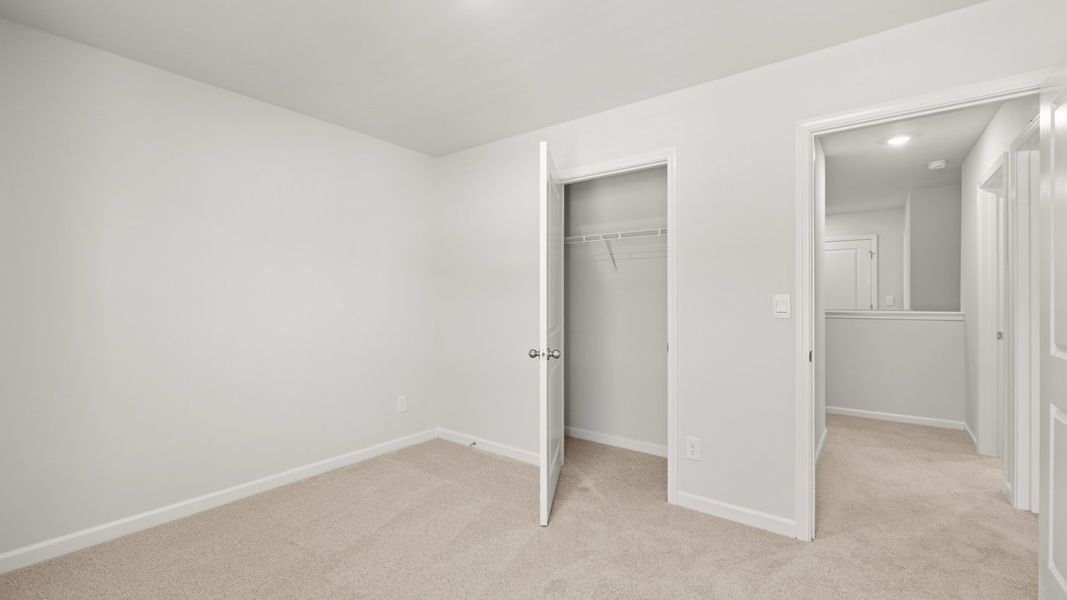 Representative unfurnished interior of a home built from the Pattison by D.R. Horton in Rushing Waters Townhomes, North Augusta (Image 27).