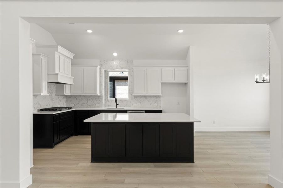 09. 9613 Westchester - Kitchen