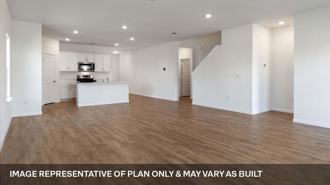 Spacious, unfurnished interior of a new home in Bar W Ranch, Leander (Image 8).