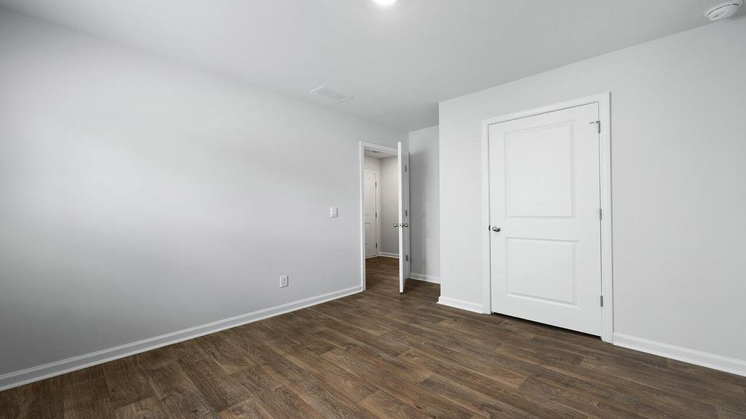 Spacious, unfurnished interior of a new home in Center Pointe, Santee (Image 12).