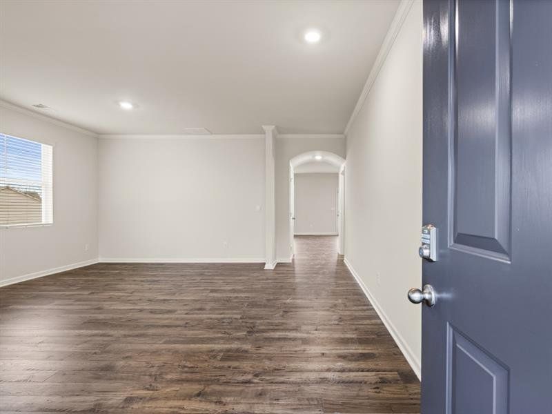 Spacious, unfurnished interior of a new home in Northwoods at Mirror Lake, Villa Rica (Image 47).