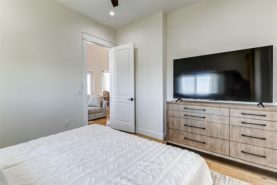 Furnished interior view inside a new home in , Bolivar (Image 3).