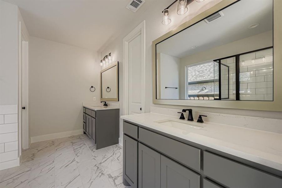Furnished interior view inside a new home in BridgeWater 60s, Midlothian (Image 13).