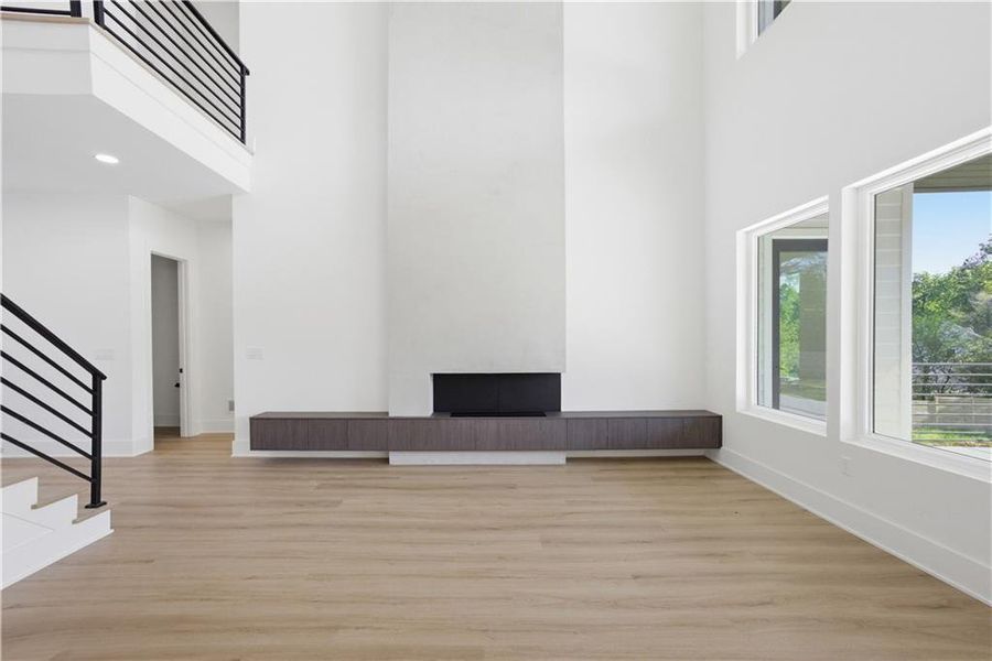 Spacious, unfurnished interior of a new home in , Duluth (Image 24).