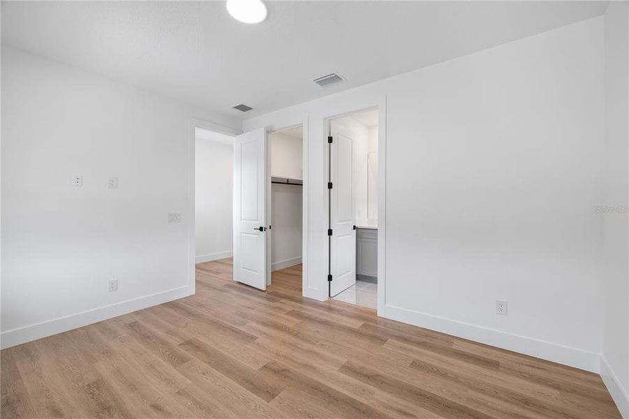 Spacious, unfurnished interior of a new home in , Montverde (Image 66).