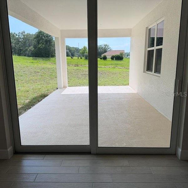 Exterior details and patio area of a home in , Hernando (Image 4).
