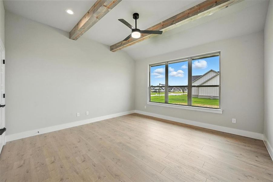 Spacious, unfurnished interior of a new home in Rocky Top Ranch, Reno (Image 25). Spacious, unfurnished interior of a new home in Rocky Top Ranch, Reno (Image 25).