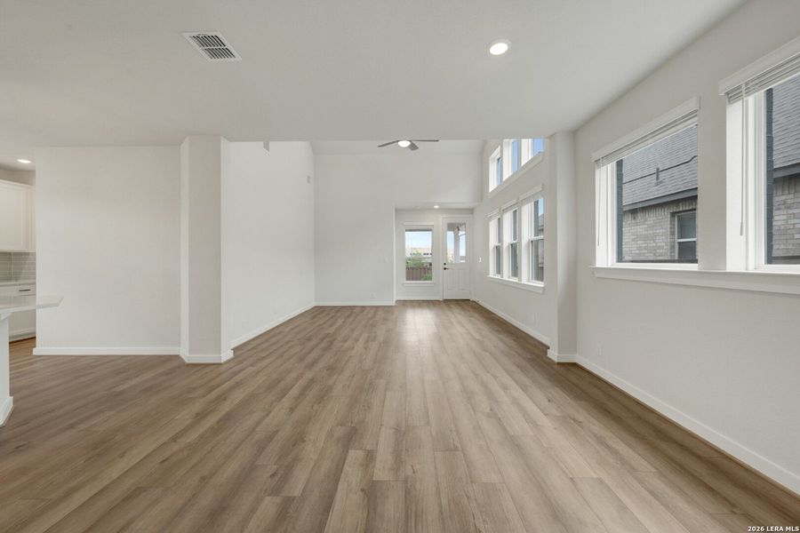 Spacious, unfurnished interior of a new home in Mayfair - Select Garden Series, New Braunfels (Image 13). Spacious, unfurnished interior of a new home in Mayfair - Select Garden Series, New Braunfels (Image 13).