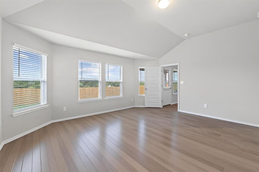 This spacious room leads straight into your own private ensuite bath and walk-in closet This spacious room leads straight into your own private ensuite bath and walk-in closet