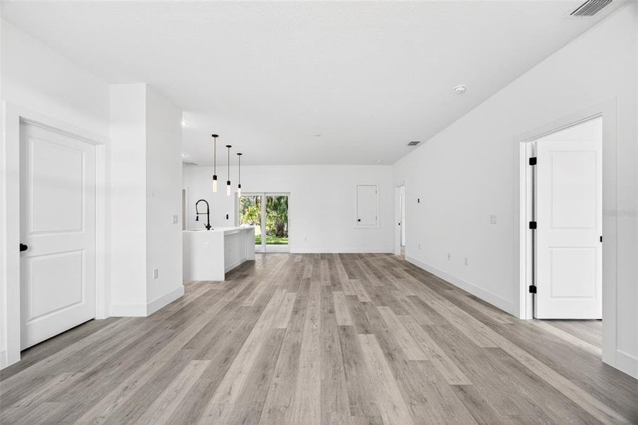 Spacious, unfurnished interior of a new home in , North Port (Image 26).
