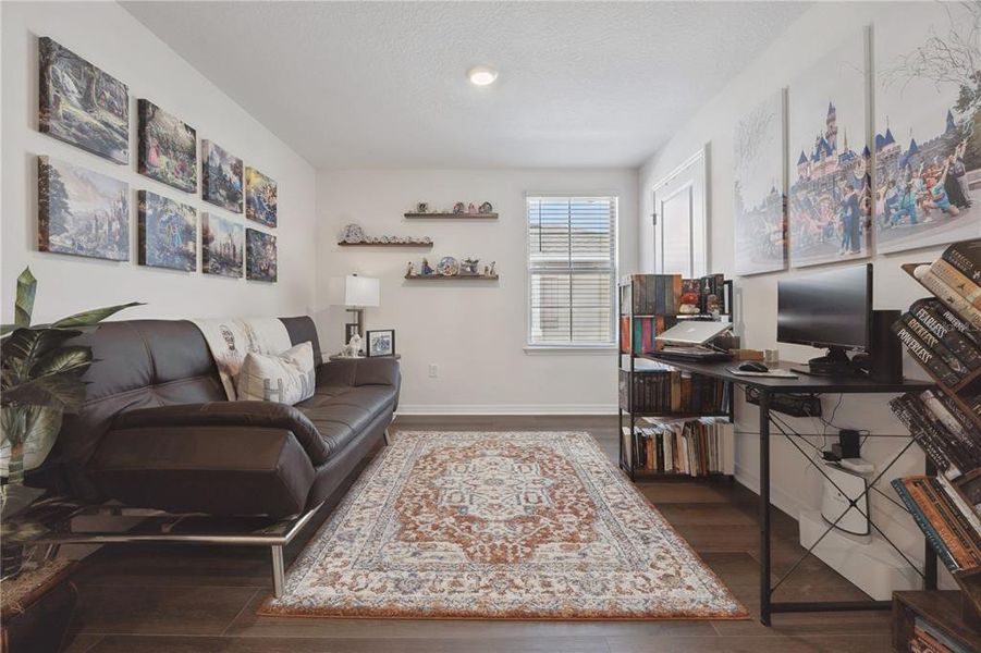 Furnished interior view inside a new home in Waterleigh, Winter Garden (Image 15). Furnished interior view inside a new home in Waterleigh, Winter Garden (Image 15).