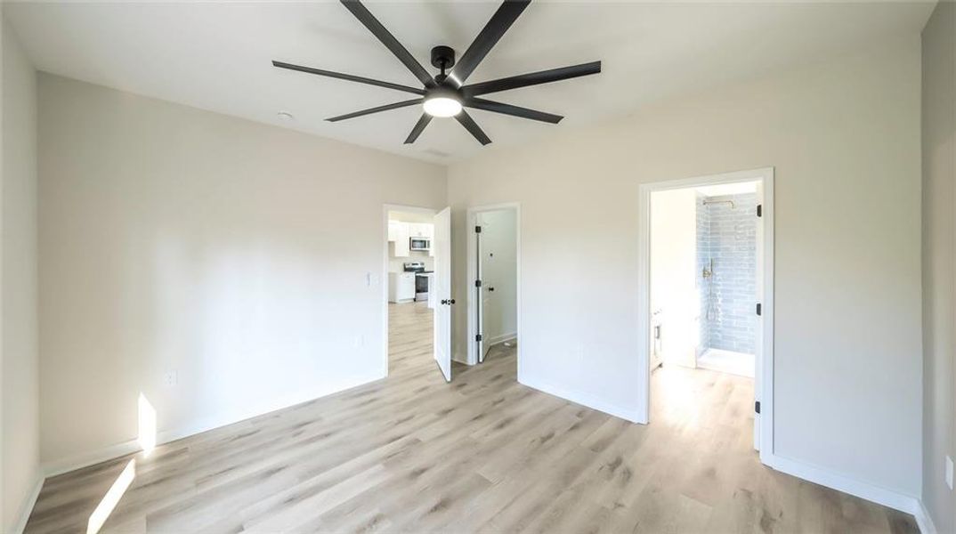 Spacious, unfurnished interior of a new home in , Tallapoosa (Image 22).
