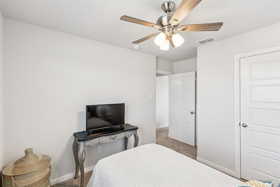 Furnished interior view inside a new home in , Wylie (Image 25).