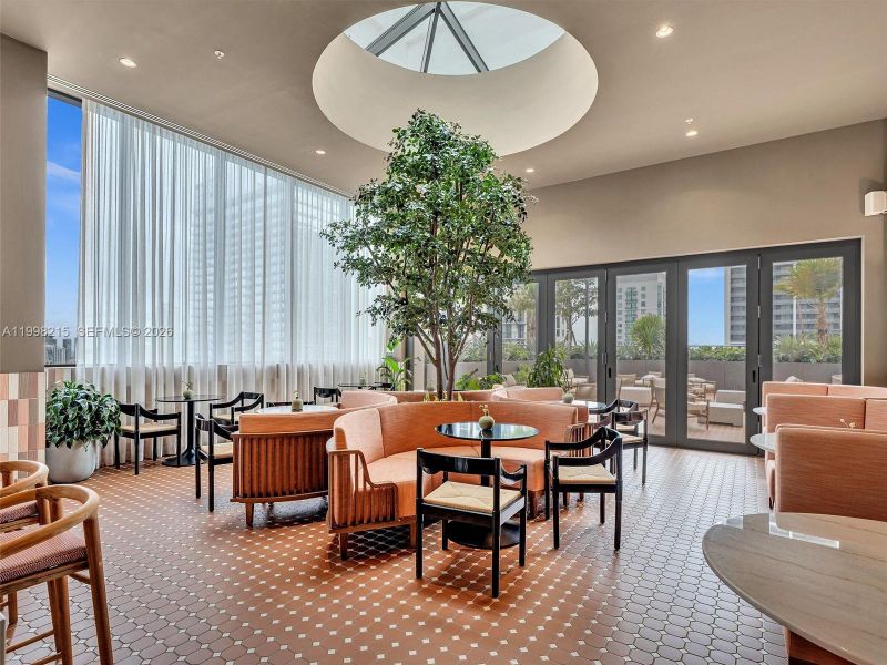 Community amenities in , Miami (Image 31).