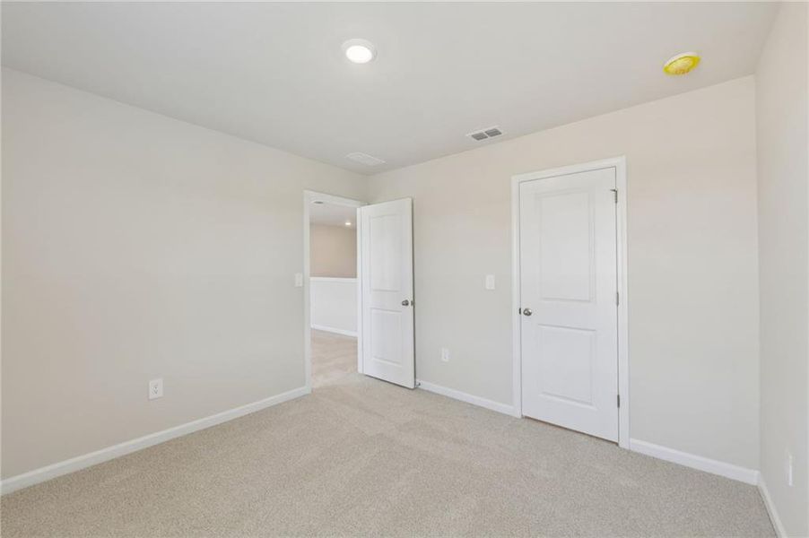 Spacious, unfurnished interior of a new home in Preserve at Mountain Creek, Pendergrass (Image 37).