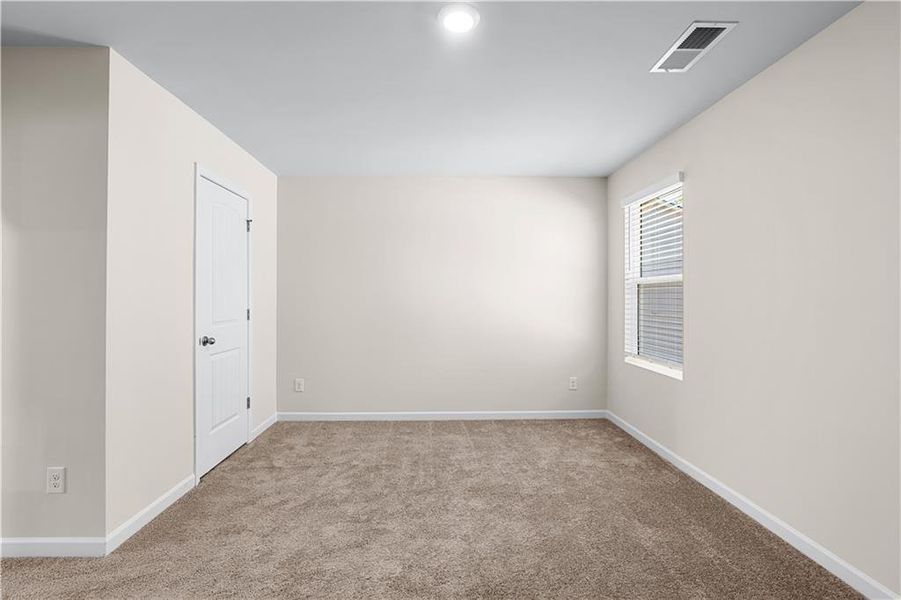 Spacious, unfurnished interior of a new home in , Covington (Image 52).