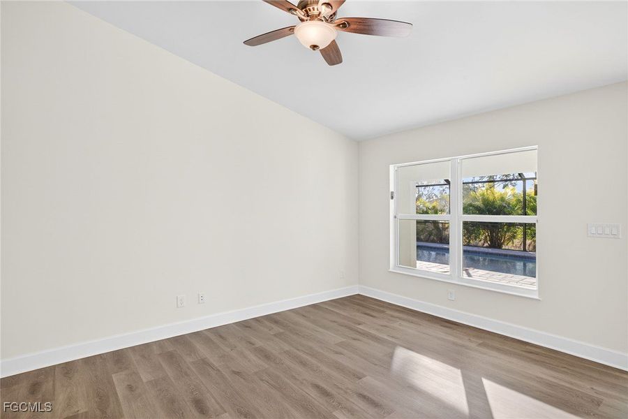 Spacious, unfurnished interior of a new home in Cape Coral, Cape Coral (Image 19).