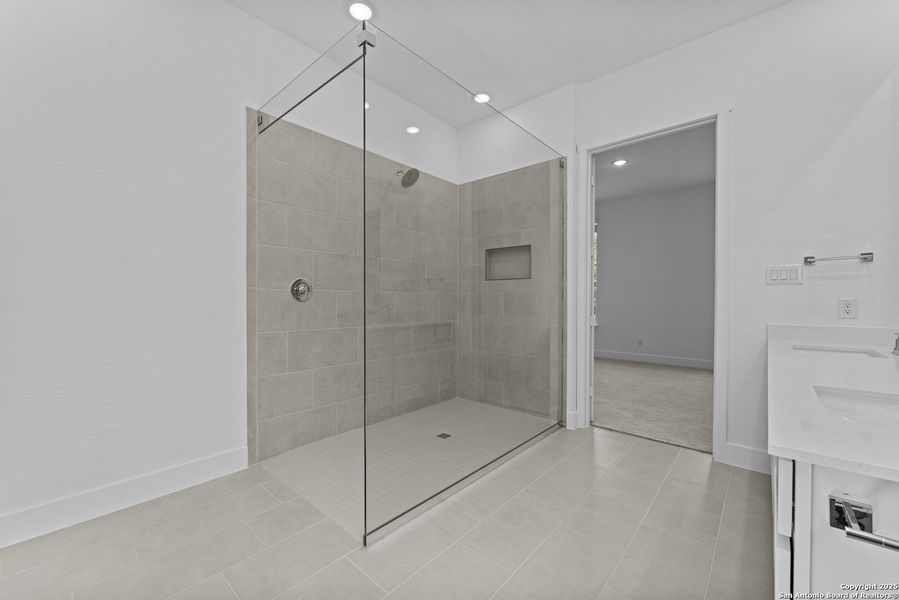 Image 24 of a home in . Image 24 of a home in .