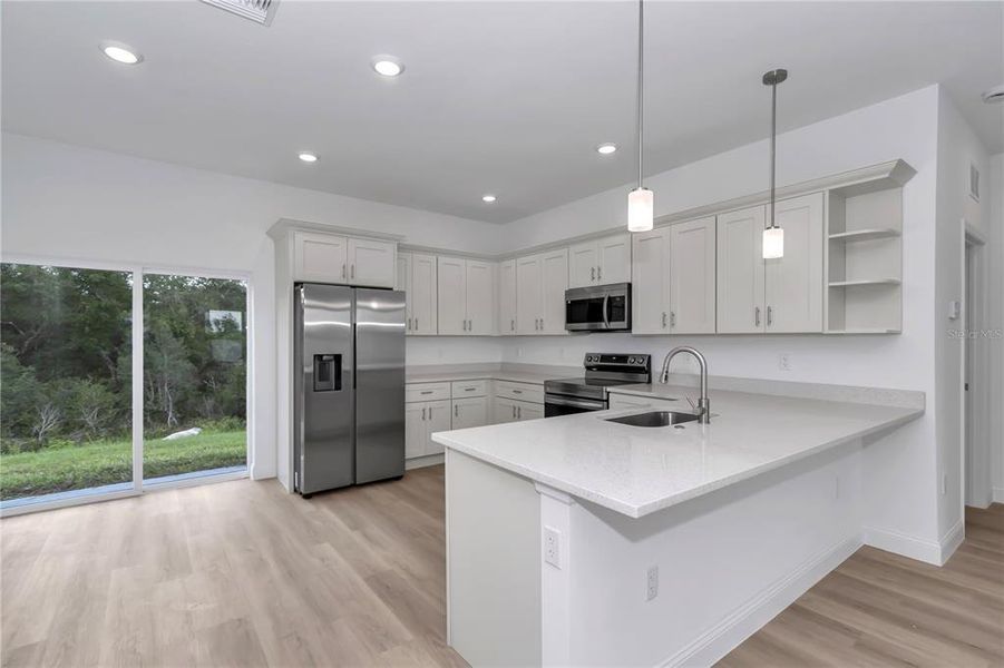 Furnished interior view inside a new home in , Ocala (Image 5).