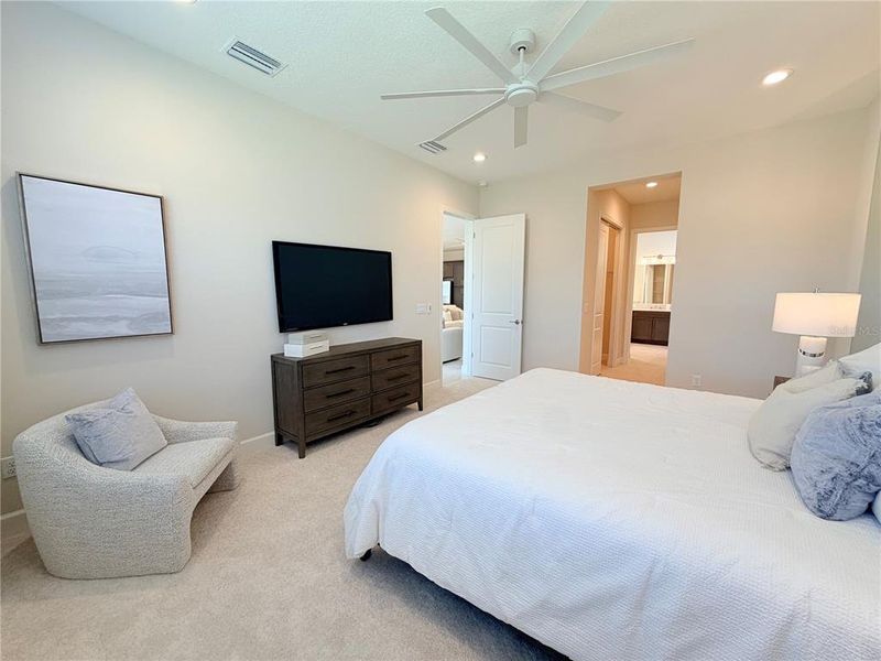 Furnished interior view inside a new home in Valencia Ridge, Wesley Chapel (Image 16).