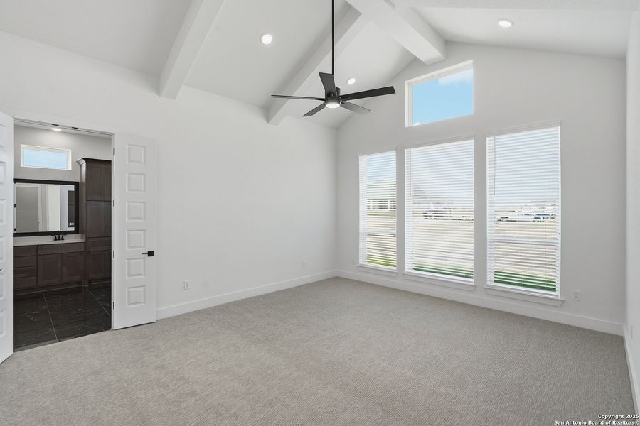 Spacious, unfurnished interior of a new home in Regency Ranch – New Phase Now Selling, Marion (Image 31). Spacious, unfurnished interior of a new home in Regency Ranch – New Phase Now Selling, Marion (Image 31).