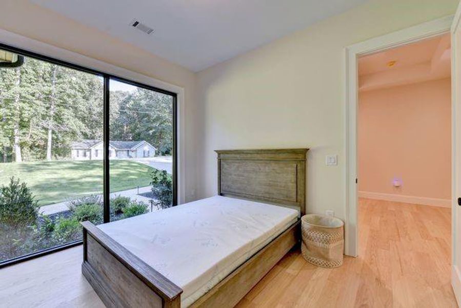 Furnished interior view inside a new home in , Gainesville (Image 7).