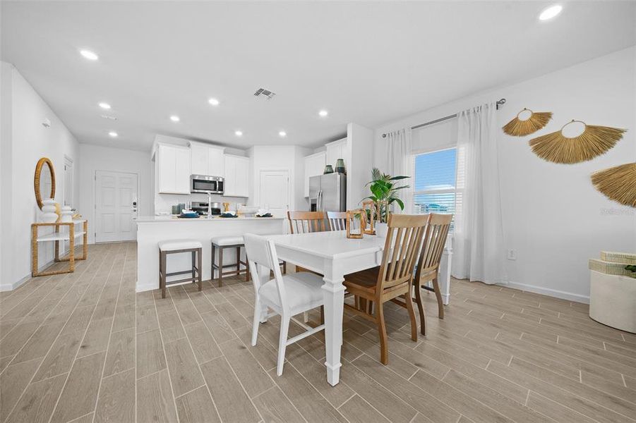 Furnished interior view inside a new home in Pioneer Ranch: Pioneer Ranch 50's, Ocala (Image 5).