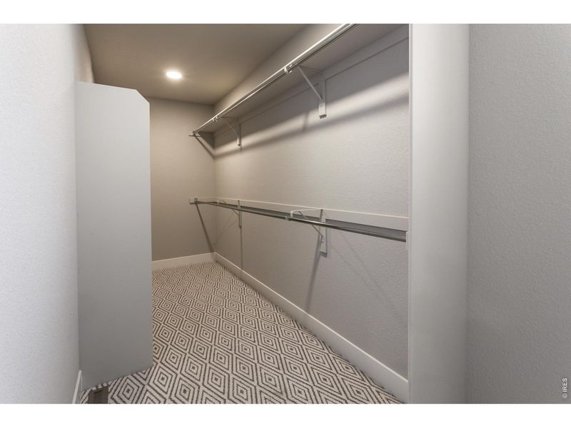 Spacious, unfurnished interior of a new home in , Timnath (Image 22).