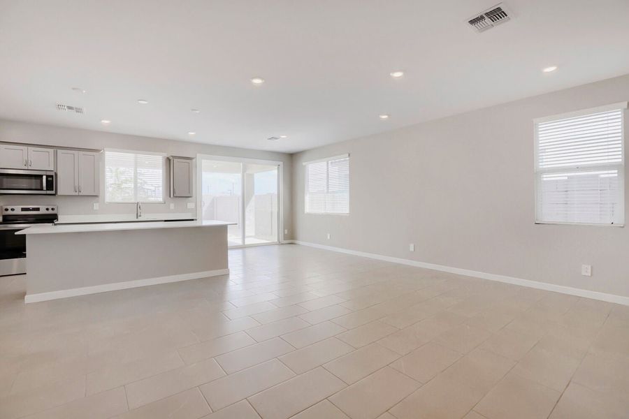 1,750sf New Home in Buckeye, AZ.  - Slide 9