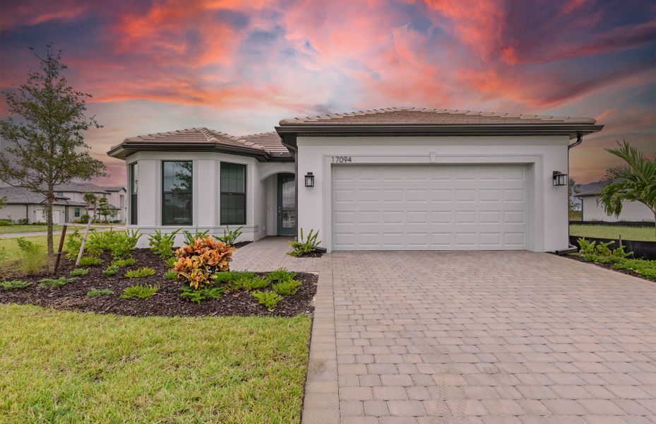 Representative exterior details of a home built from the Mystique by Pulte Homes in Lakespur Wellen Park, Venice (Image 3).