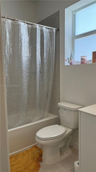 Furnished interior view inside a new home in , Miami (Image 64). Furnished interior view inside a new home in , Miami (Image 64).