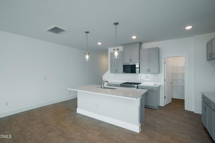 Powell Aurora Lot 212 by RHP-9